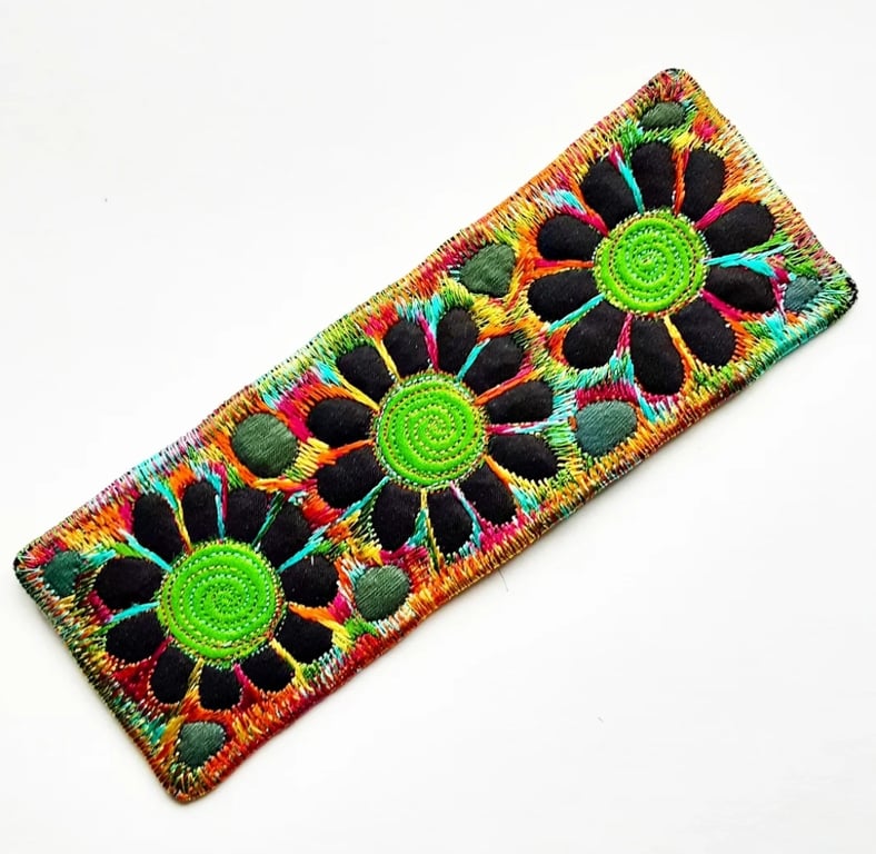 Bookmarks - Textile with Machine Embroidery Bookmark