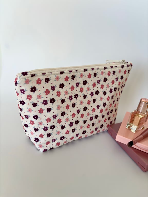 Make up bag, small toiletry bag, water resistant lining, in pink floral design