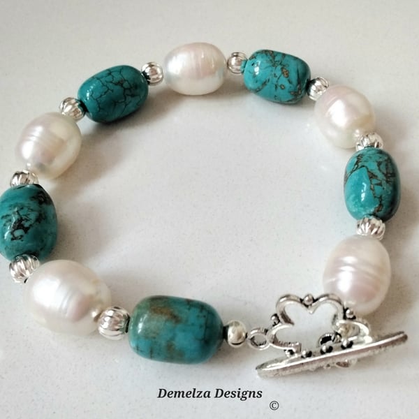 Natural African Turquoise & Large Baroque Freshwater Culture Pearl Bracelet 