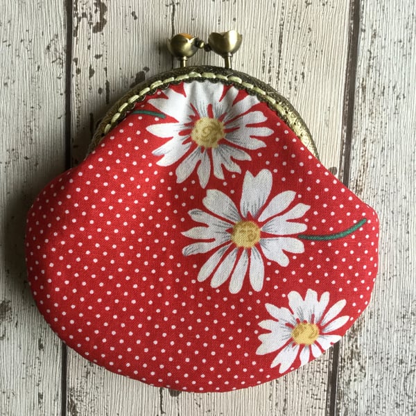 Red & White Spotty Clasp Coin Purse with Daisy Design