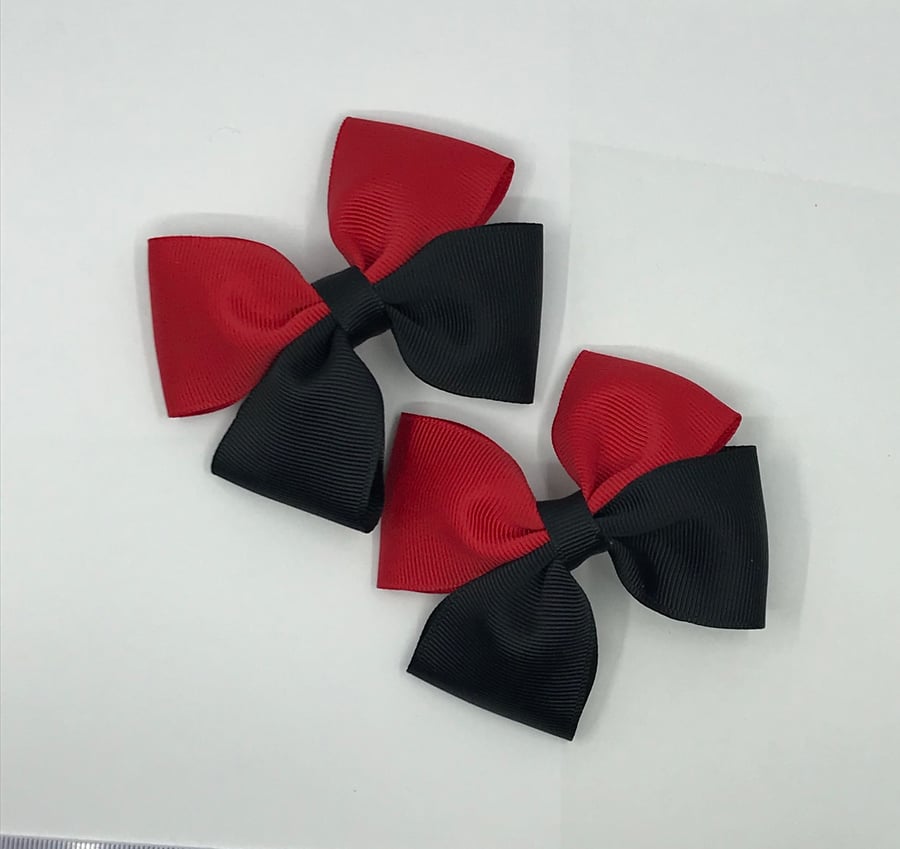 Black and Red Two Tone Double with Bows on Clips (pair)