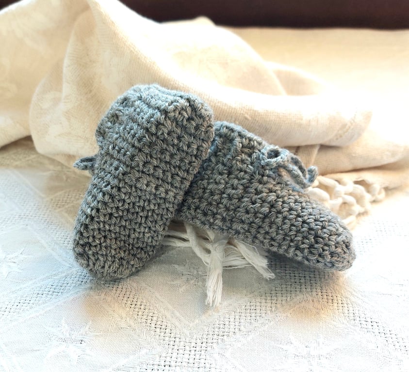 Baby Booties, certified wool, Mountain Mist Collection, 0-6 months