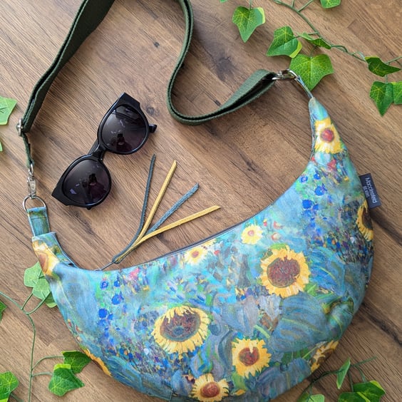 Small Sling Dumpling Bag Water Resistant Cross Body Bag - Sunflower Print