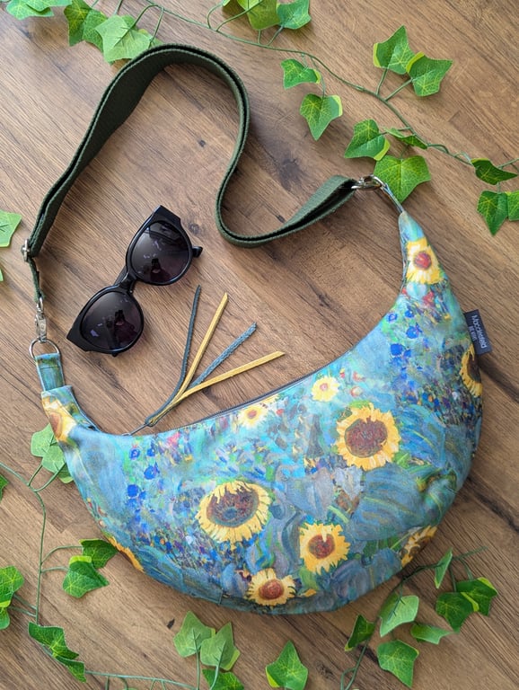Small Sling Dumpling Bag Water Resistant Cross Body Bag - Sunflower Print