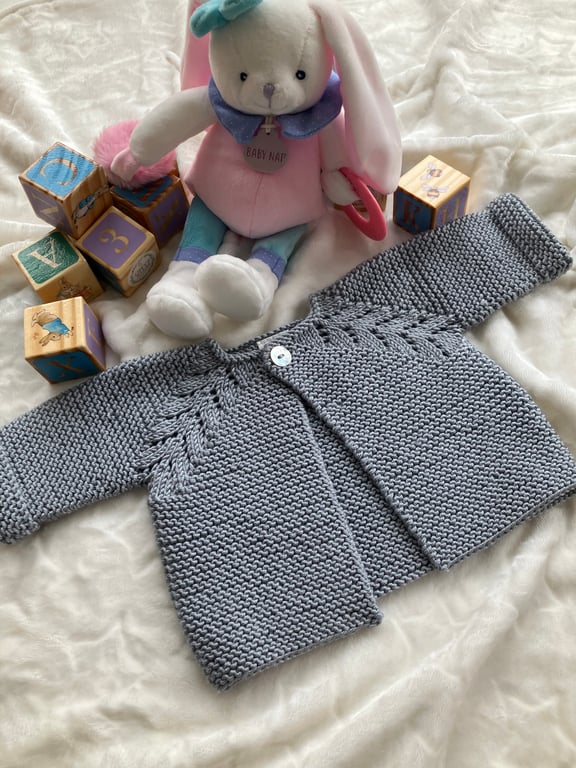 Hand Knitted ‘Fearne’ Baby Girl’s Cardigan (0-3 months)
