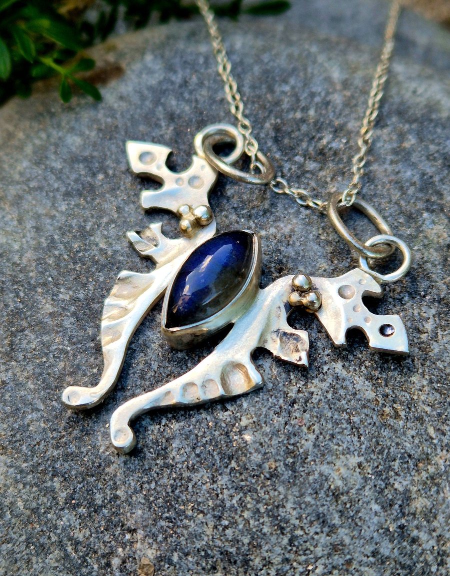 Handmade art silver pendant with labradorite stone