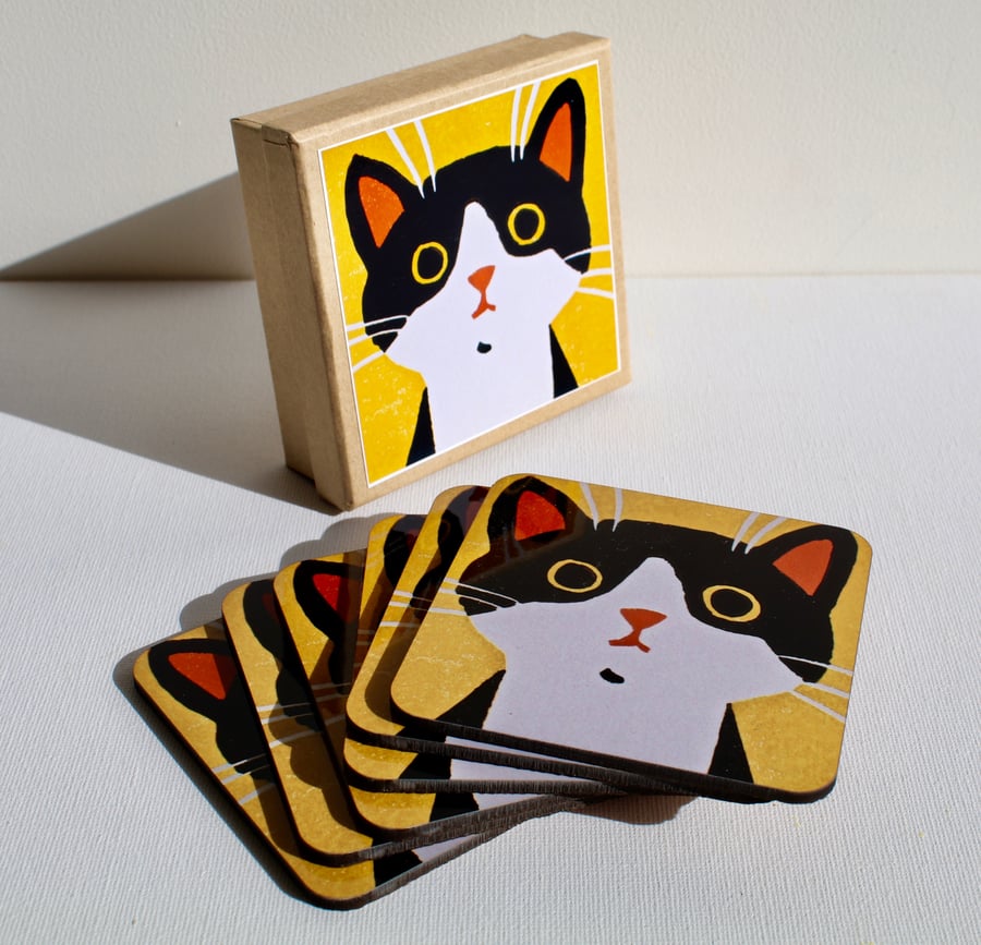 BOXED SET OF BLACK AND WHITE CAT COASTERS (6)-POSTAGE FREE