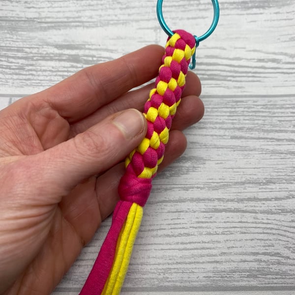 Macrame keyring in yellow and pink recycled t-shirt yarn