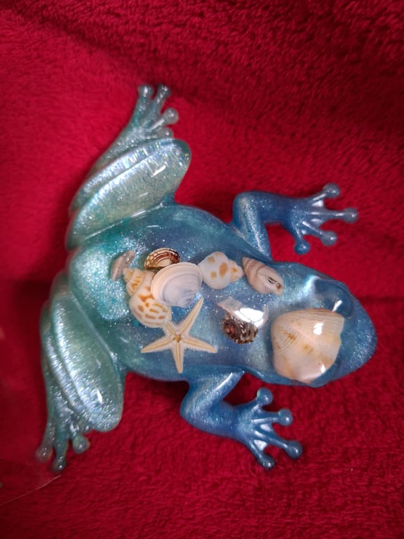 Handmade epoxy resin frog ornament. Seaside theme.
