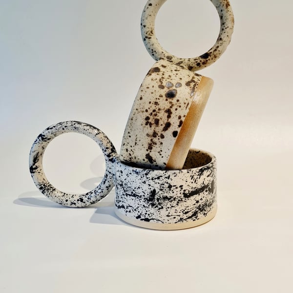 Cappuccino cup splatter effect 