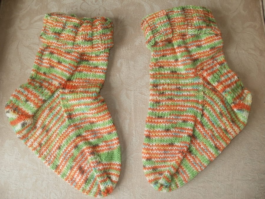 Hand knit ankle slouch socks
