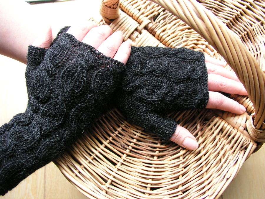 Charcoal fingerless gloves  wrist warmers