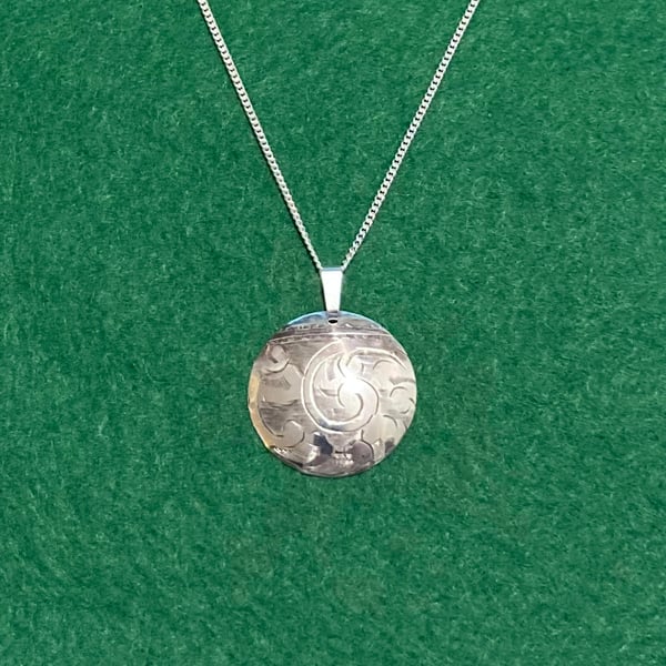 Silver domed floral engraved necklace