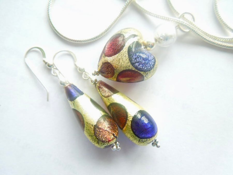 Murano Glass silver pendant and earrings jewellery set.