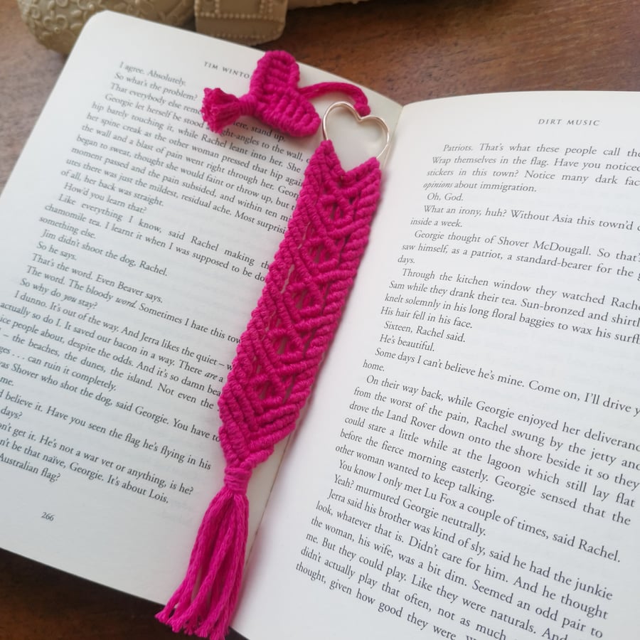 Bookmark Macrame Heart, Handmade Boho Inspired - Dark Pink FREE UK P&P