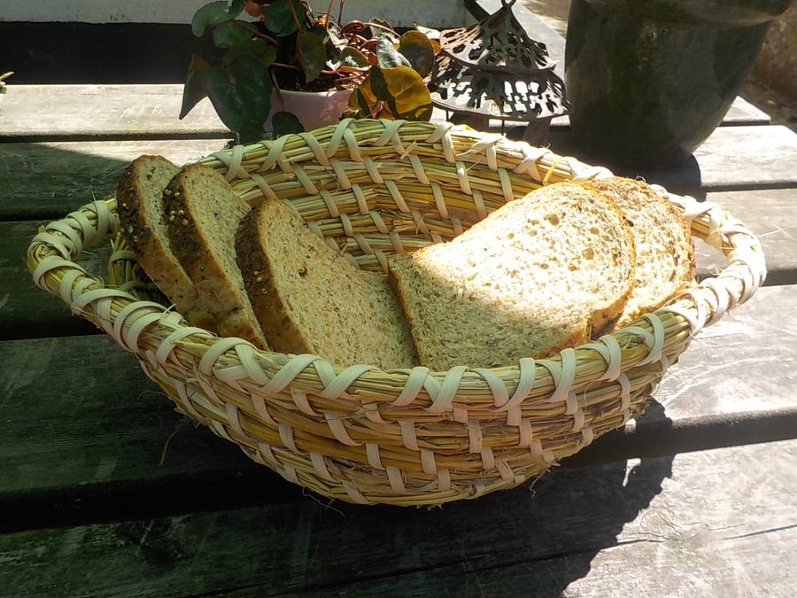 Straw, Bread Basket, traditional, Vintage style, container, bowl,