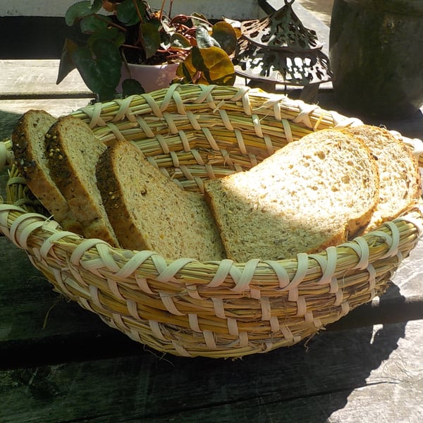 Straw, Bread Basket, traditional, Vintage style, container, bowl,
