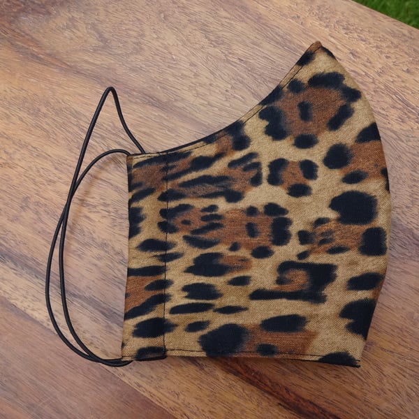Face Mask size MEDIUM