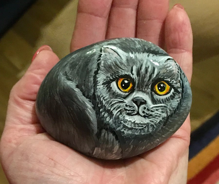 Cat hand painted pebble garden rock art pet stone portrait 