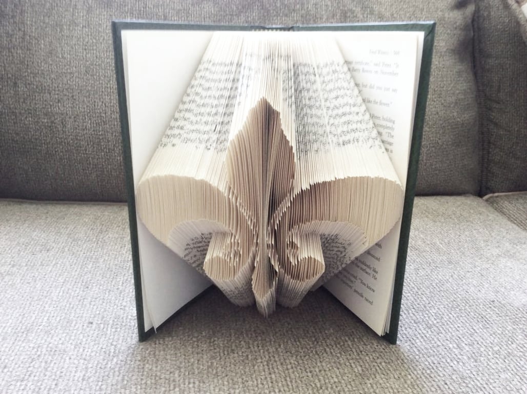 Fleur de Lis MMF Book Folding Pattern - EMAILED PDF PATTERN