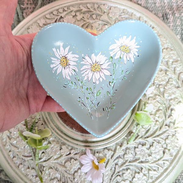 Daisy April Birth flower hand-painted Ring, jewellery dish