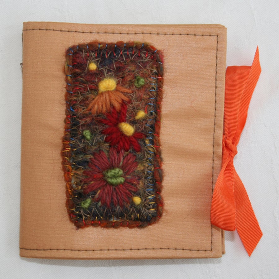 SALE Autumn Daisies - Needlecase