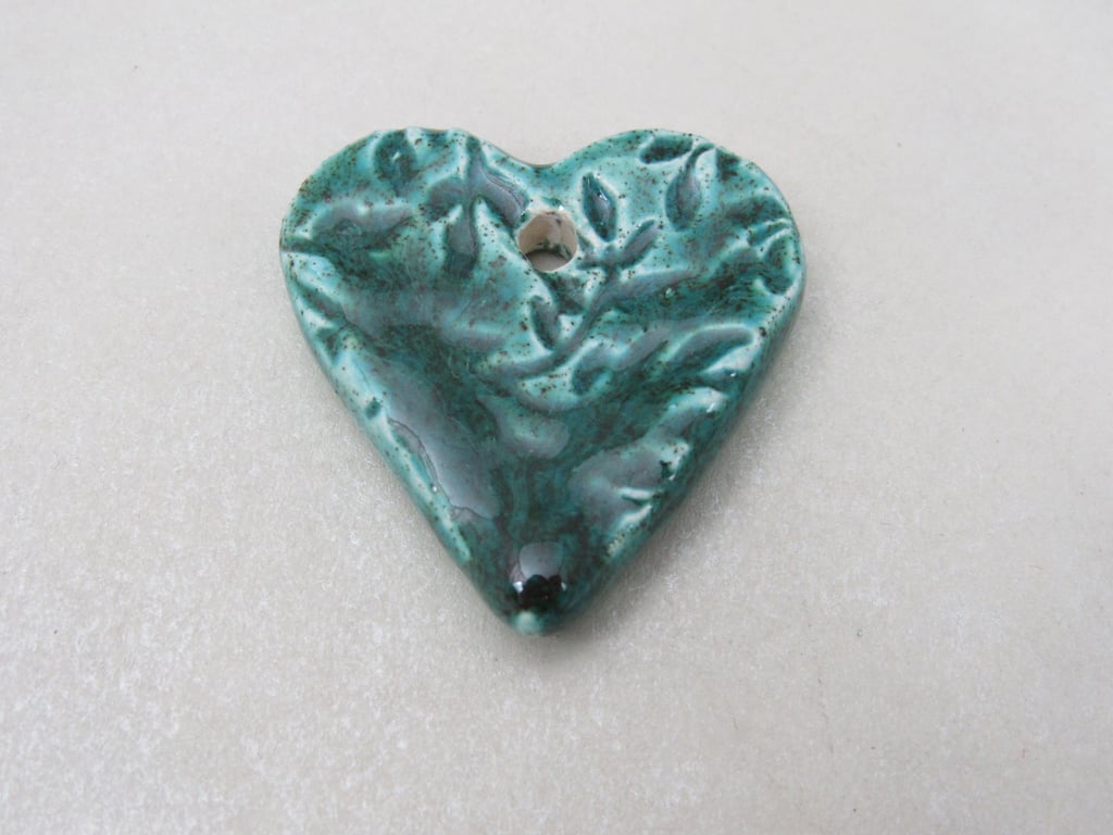 Medium Jade Green Blue Leaf Texture Heart Shaped Ceramic Pendant