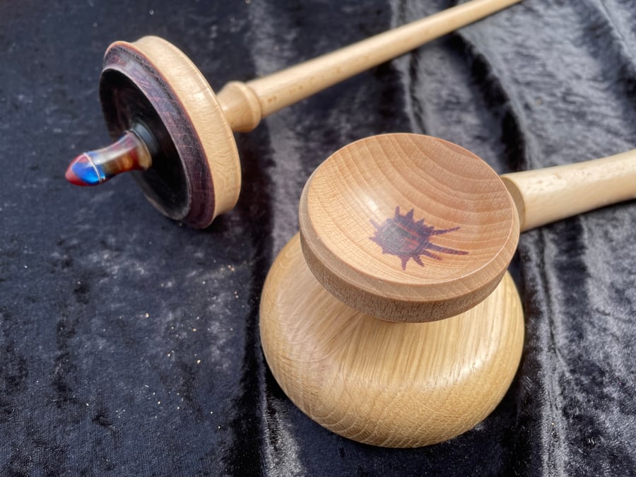 Supported spindle set