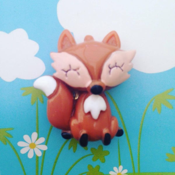 HALF PRICE SALE Super cute Fox Foxy resin acrylic Brooch woodland