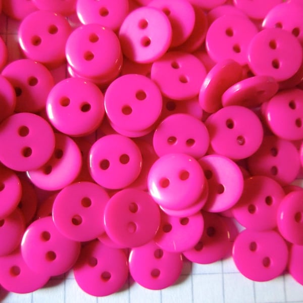 100 Fuchsia 9mm  Acrylic Buttons  2 holes