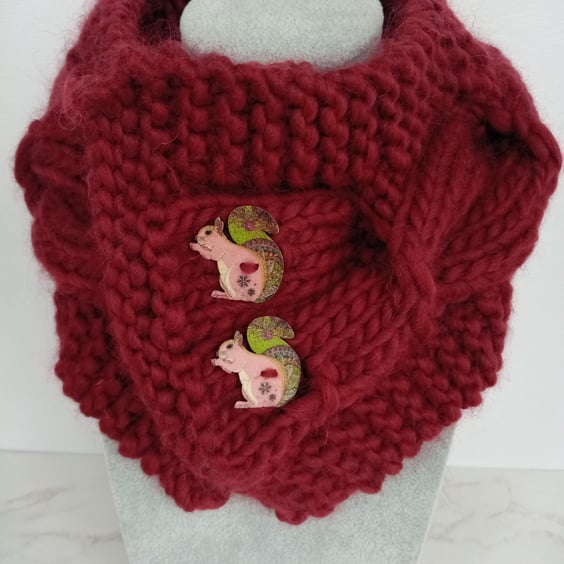 Cable Knit Neck Warmer, Pure Wool, Scarf, Gift for Squirrel Lover 