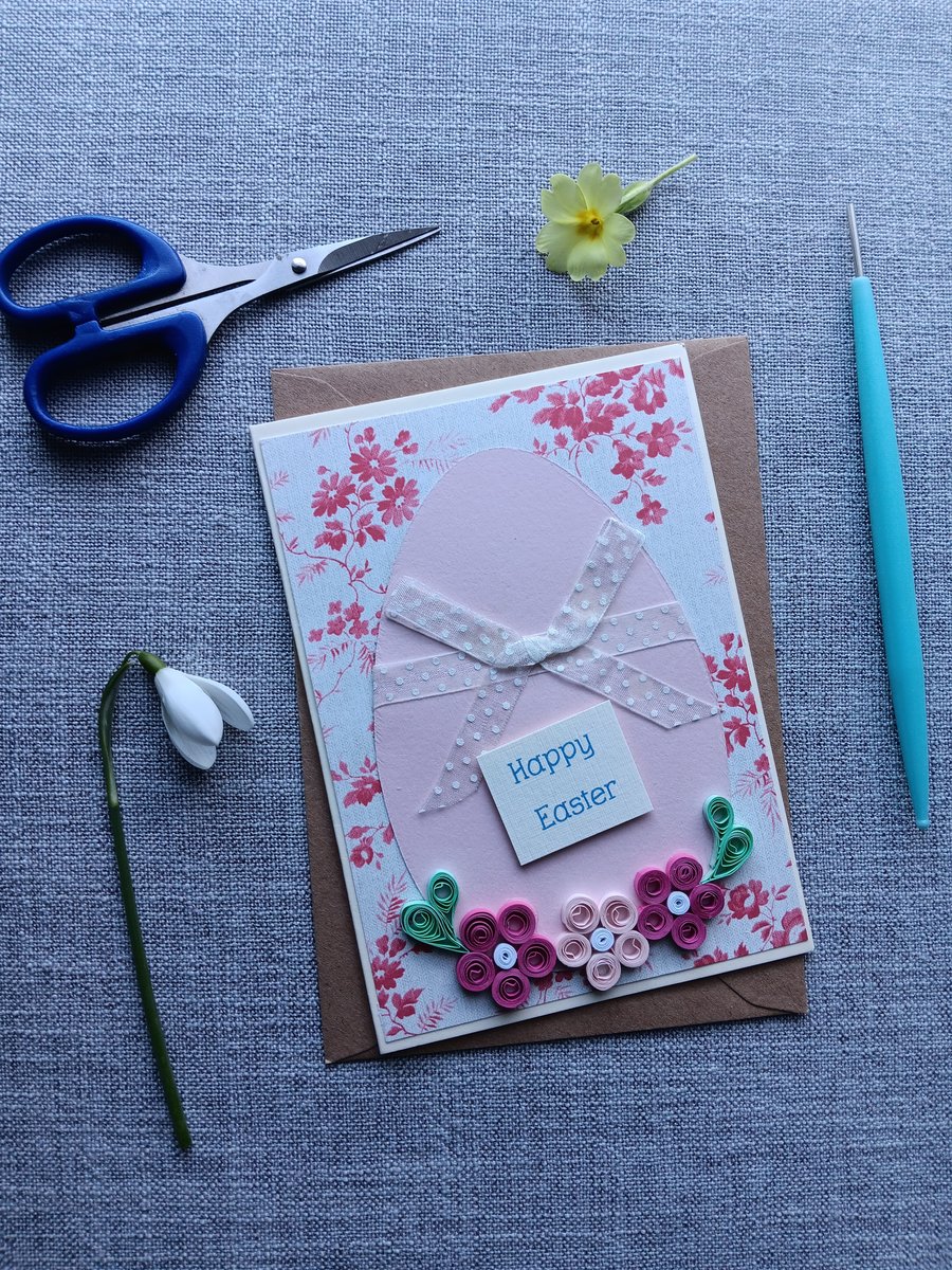 Easter Egg Card with Quiiled Flowers Size 6" x 4"