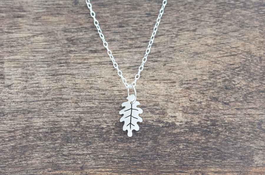 Oak Leaf Necklace - Tiny Leaf Necklace - Silver Leaf Necklace