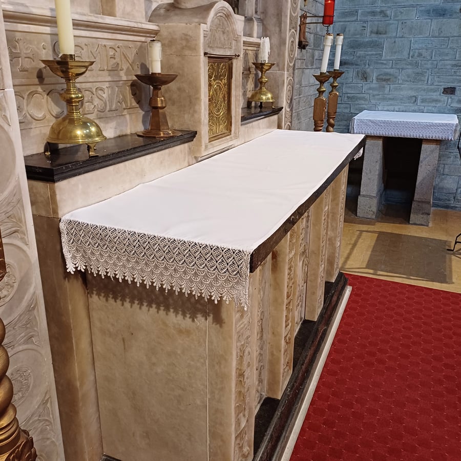 Altar Cloth Tablecloth Church Runner White Lace 150cm x 35cm 60" x 14"