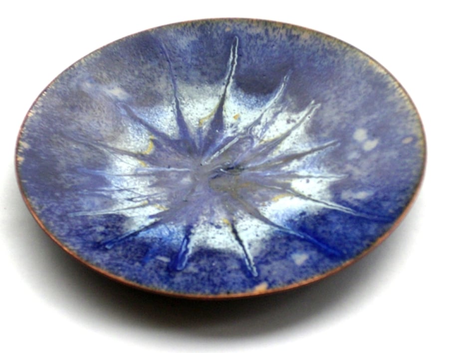enamel dish - scrolled white over blue