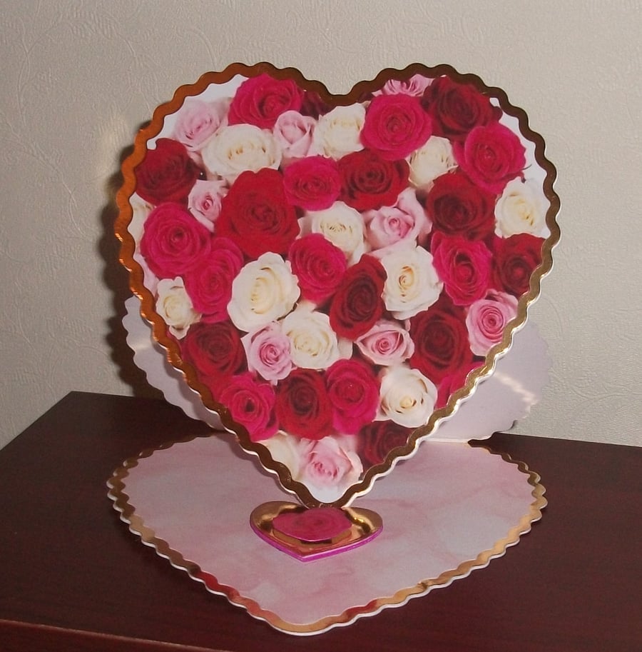 Luxury Anniversary Roses heart-shaped easel card