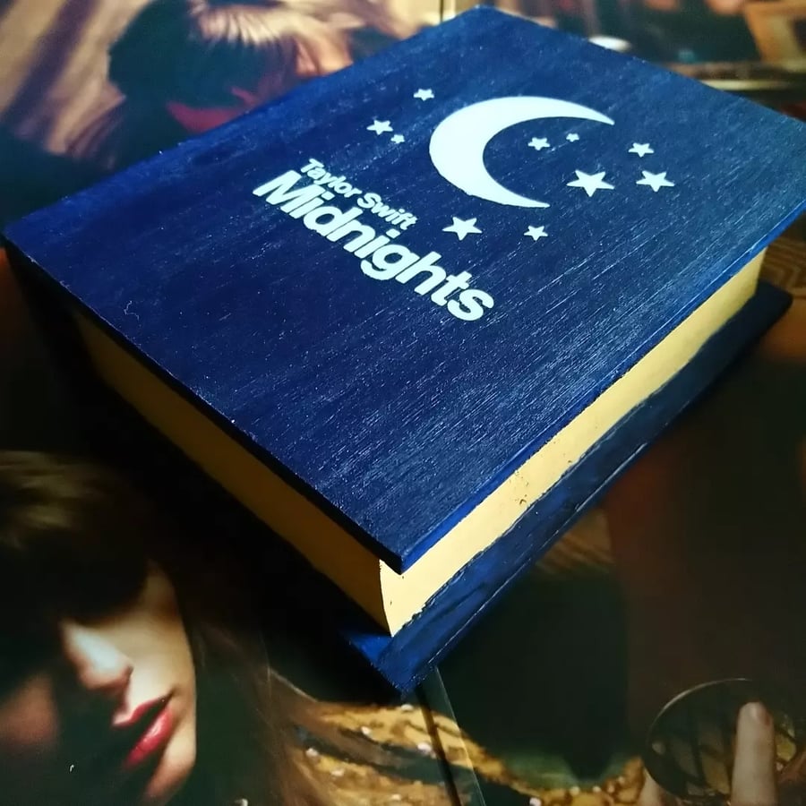 Midnights Taylor Swift book box