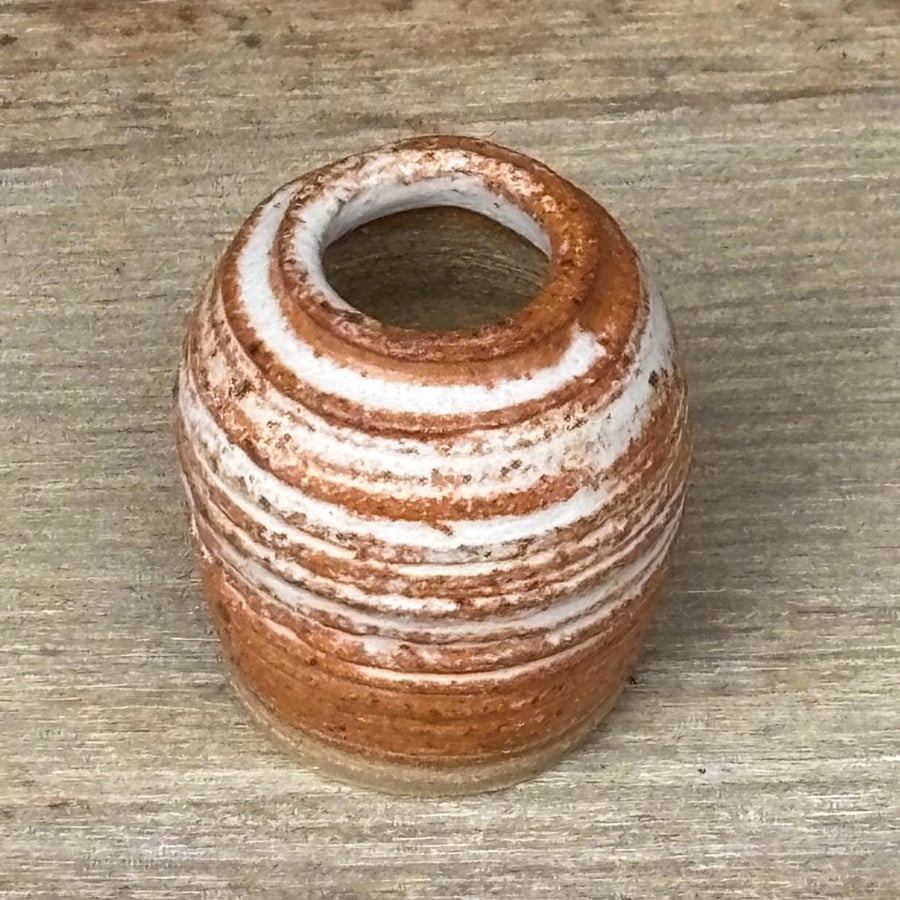 Teeny tiny vase
