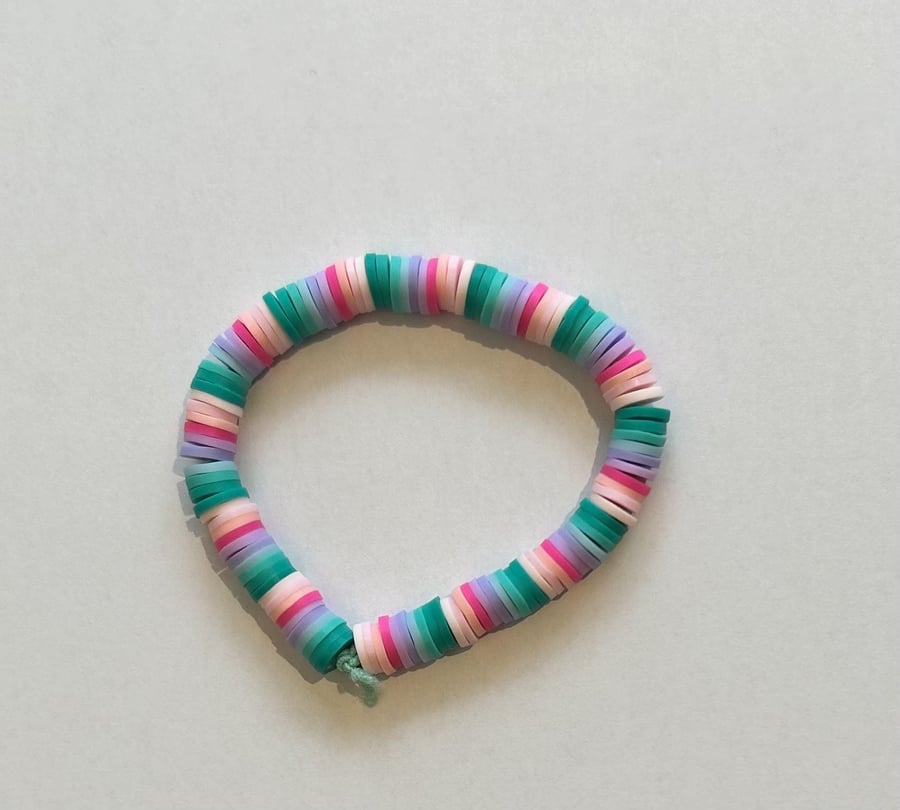 A cute spring bracelet 
