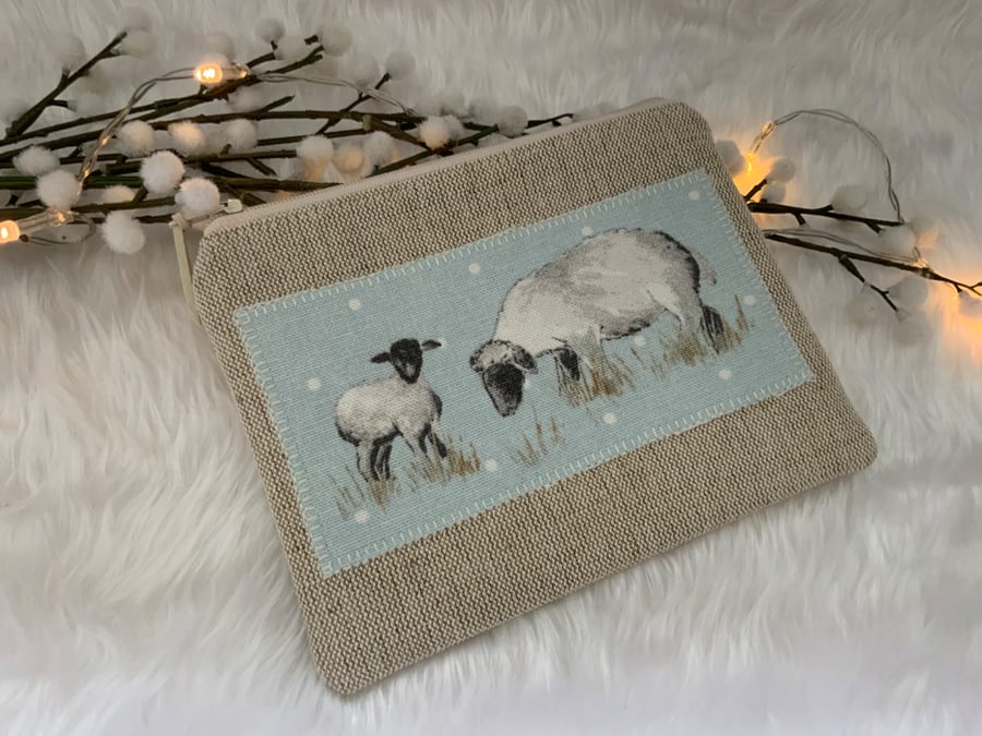 Linen Zipped Purse, Sheep Purse, Small Cosmetic Bag, Accessory Purse