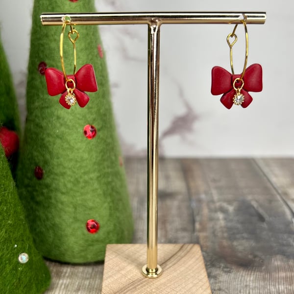 Red bow hoops