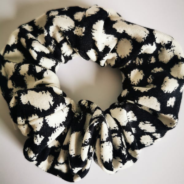 Splodges Scrunchie