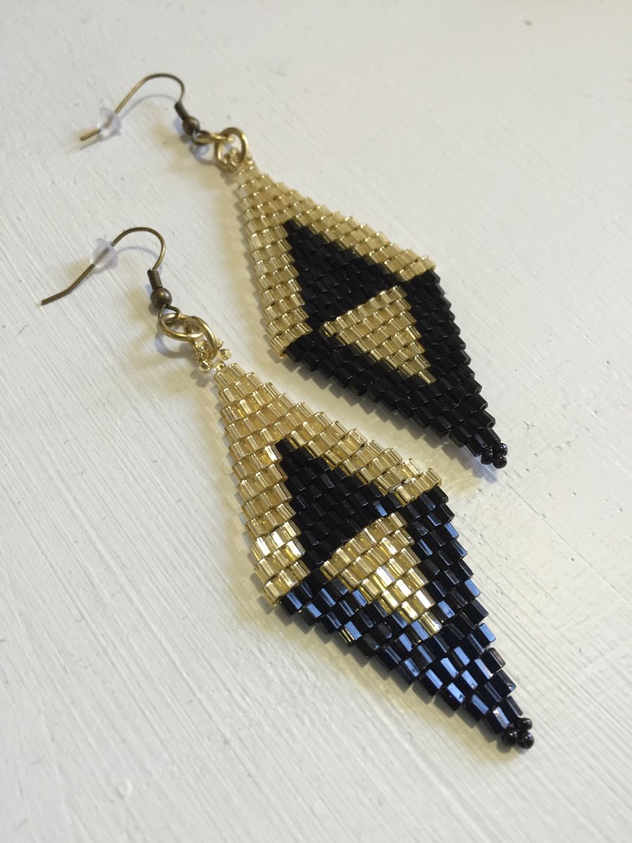 Black and Gold Diamond Shaped Earrings, Art Deco Dangle Drop Earrings, Beadwork 