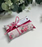Tissue Holder: Red & Pink Rose - Image 9