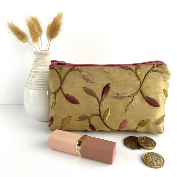 Large Coin Purse in Leaf Patterned Embroidered Fabric