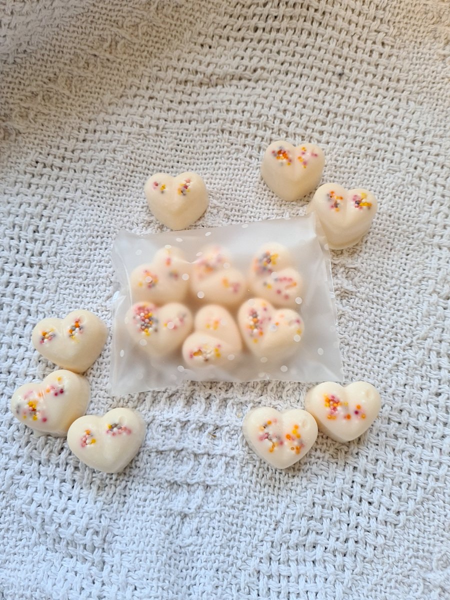 Cupcake Wax Melts with Sugar Sprinkles