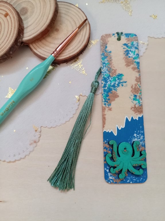 Wooden octopus bookmark 