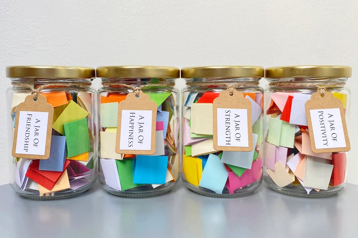 A Jar of Quotes, 52 Dates Affirmation Calm Family Friend Happiness Love and more