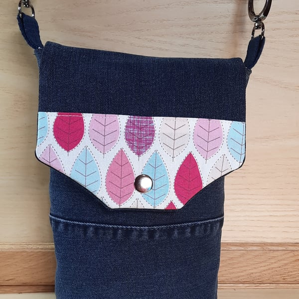Dark-Blue Denim Cross Body Bag Finished With Pink & Turquoise Lining