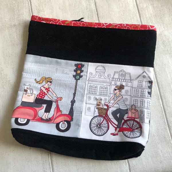 Paris Themed Fabric Zipped Pouch